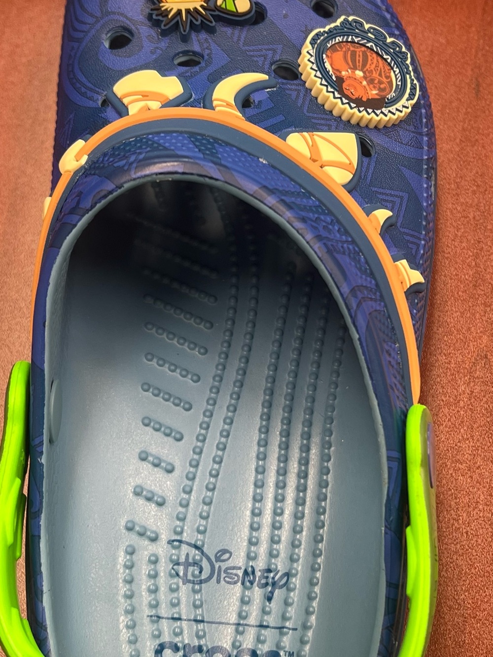 CROCS Navy Blue Mules with Green Heel Straps and Tan Trim - Picture 5 of 6